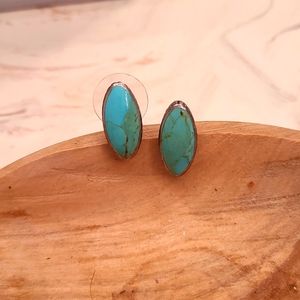Turquoise Earring- Oval shape. 1/2 Inch